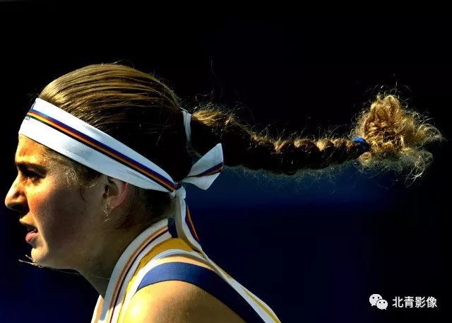 中汲取力量 中汲取力量